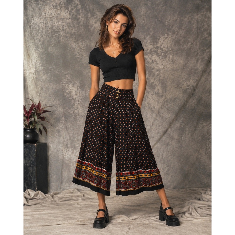 NWT NOS DB‎ Sport by David Benjamin Black Boho Floral Wide Leg Cropped Pants